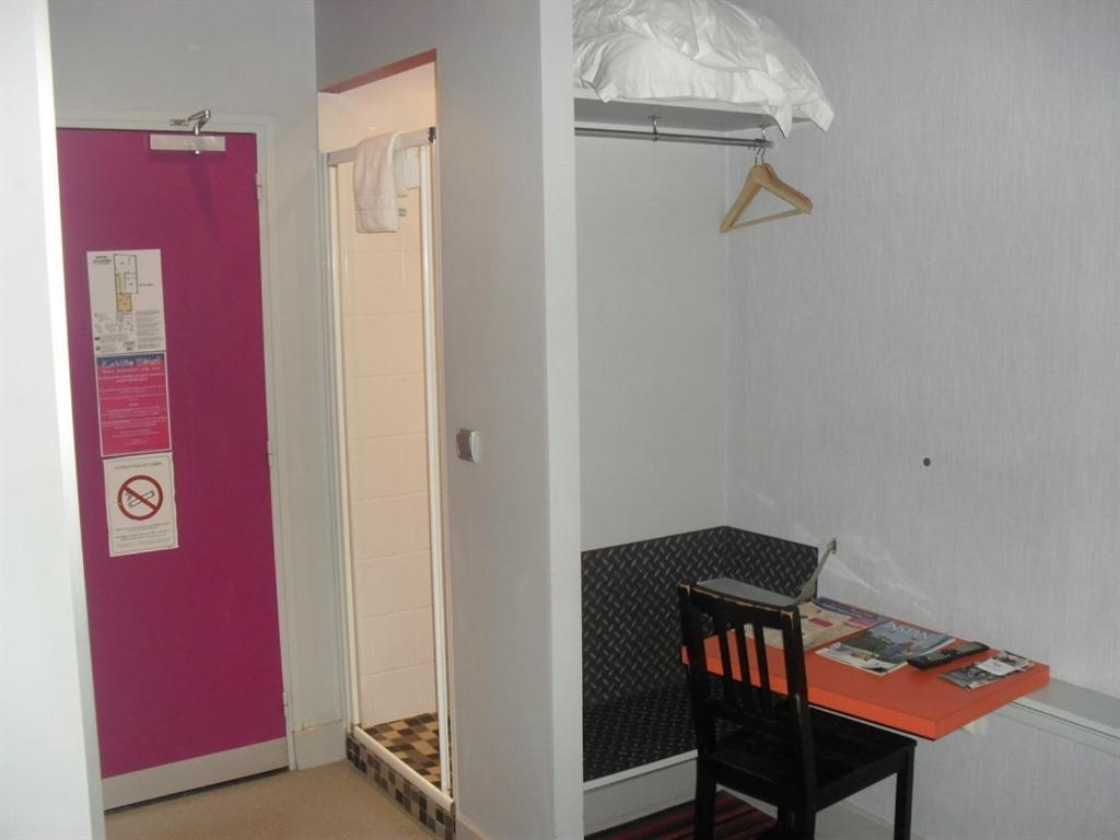 Hotel Latino Reims Centre Pokoj fotografie